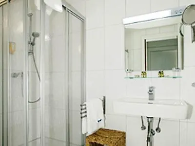 Garni Roemerhof 4* Инсбрук