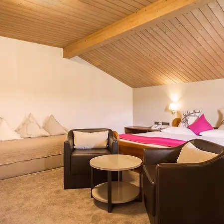 Garni Römerhof 3*